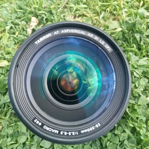Titre : Objectif Tamron 28-300mm f/3.5-6.3 Macro Très bon état