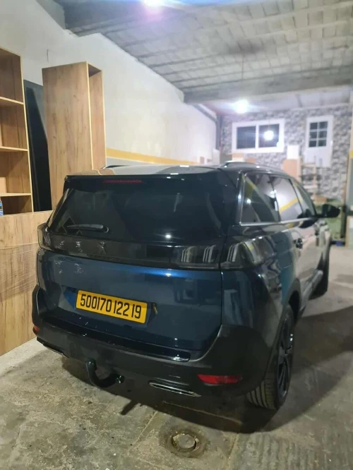 Peugeot 5008 2022 Access