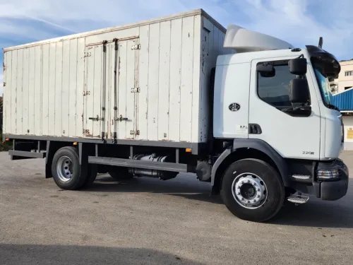 Renault Midlum 220 2014