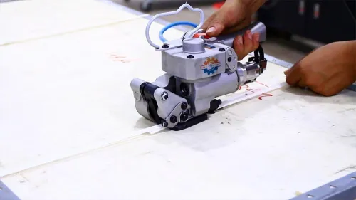 CERCLEUSE PNEUMATIQUE A-19 آلة الربط الهوائية