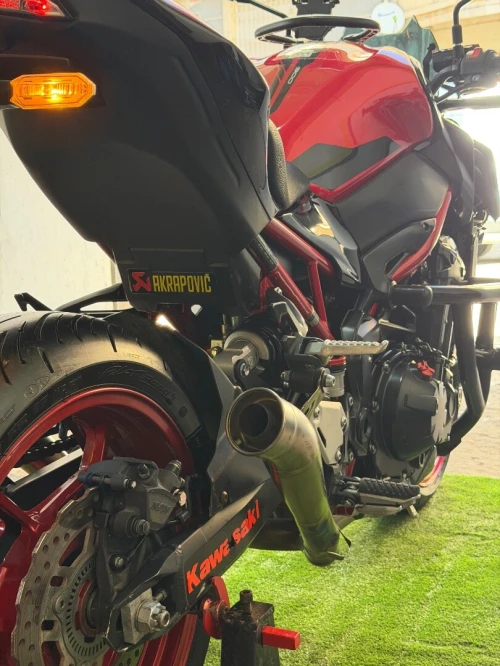 Kawazaki Z900 2024