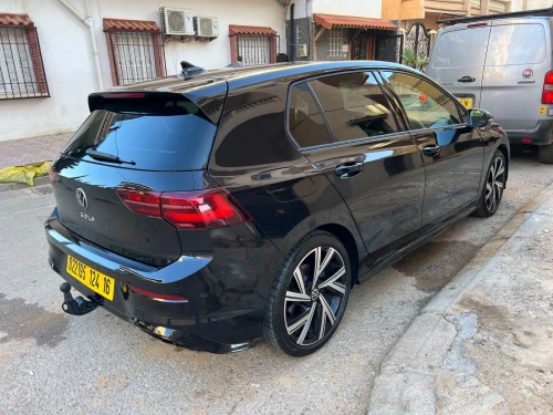 Volkswagen Golf 8 2024 R-Line