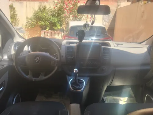 Renault Trafic 2018 Passenger 9 place