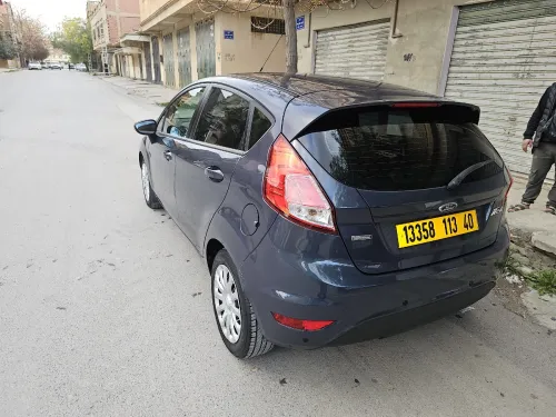 Ford Fiesta 2013 Trend Look