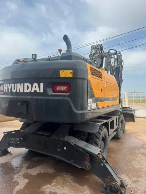 Hyundai Pelle Pneumatique 2024