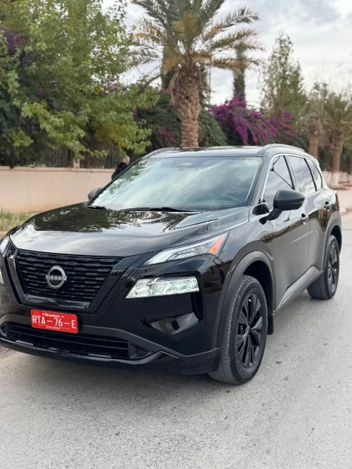 Nissan Rogue 2024 Midnight black edition