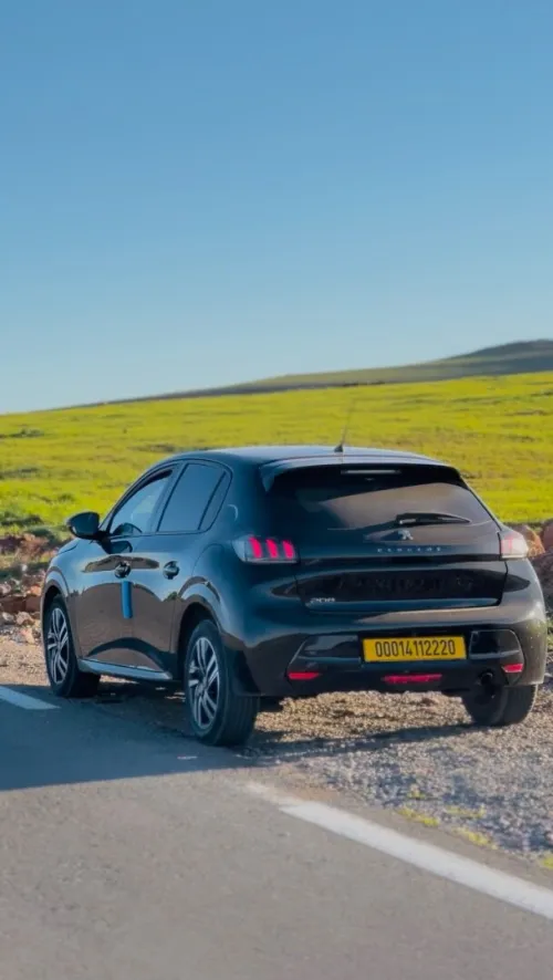 Peugeot 208 2022 Allure