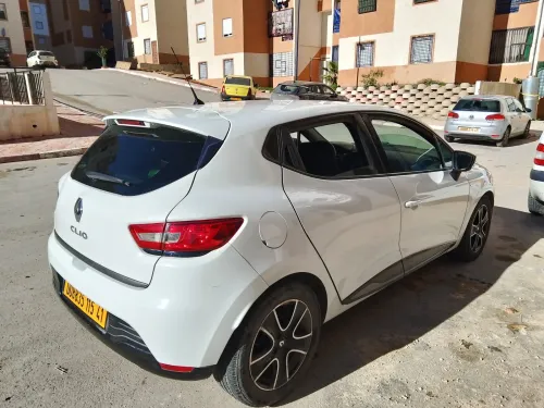 Renault Clio 4 2015 Limited