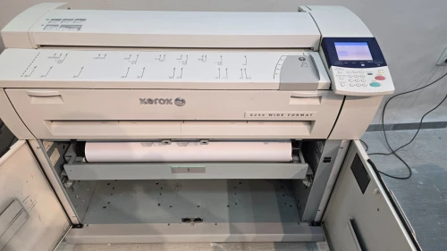 Tireuse de plan xerox 6204