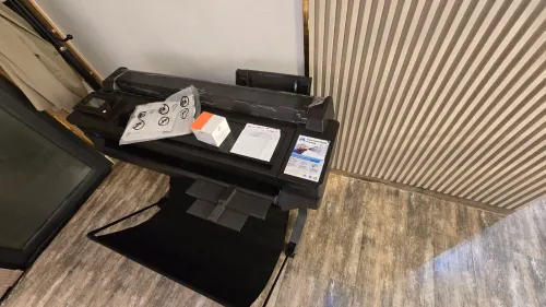 Traceur Hp t520