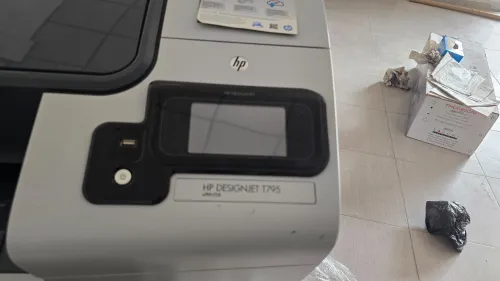 Traceur HP t 795