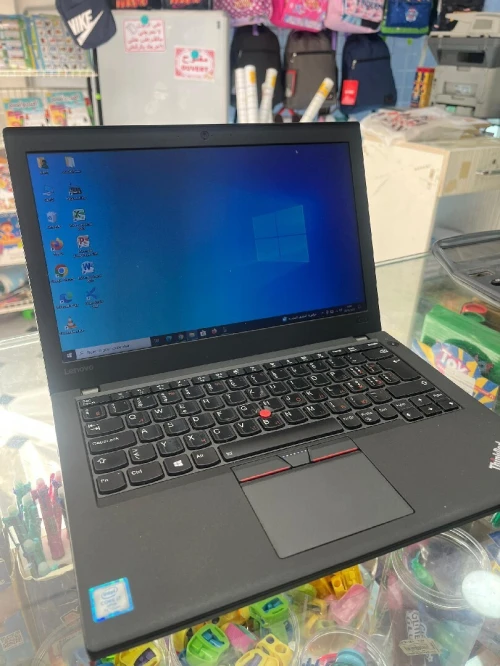 Lenovo ThinkPad - Intel Core i7 7ème Gen vPro - 8 Go RAM - SSD 118 Go - PC Portable Professionnel