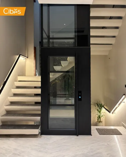 ASCENSEUR PANORAMIQUE SUR MESURE DESIGN MODERNE ET ÉLÉGANT