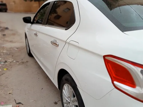 Peugeot 301 2013 301