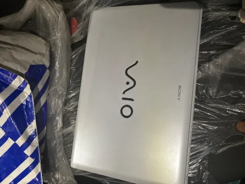 Sony vaio i3 