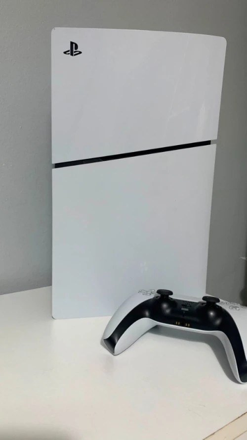 PS5 Digital Edition + Manette + Boîte | حالة ممتازة