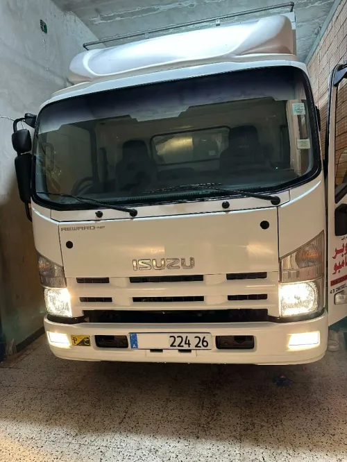 Isuzu Super jombo 2024