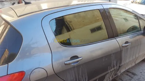 habillage auto pose fumée