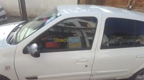 habillage auto pose fumée