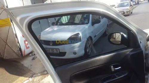 habillage auto pose fumée