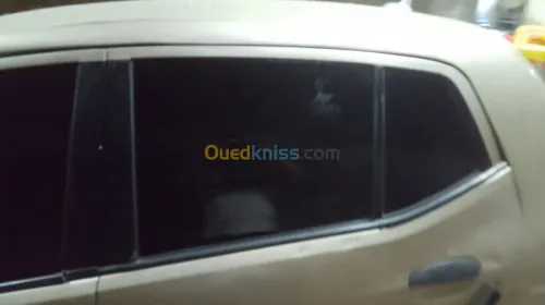 habillage auto pose fumée