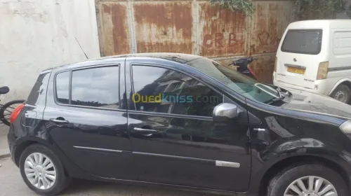 habillage auto pose fumée