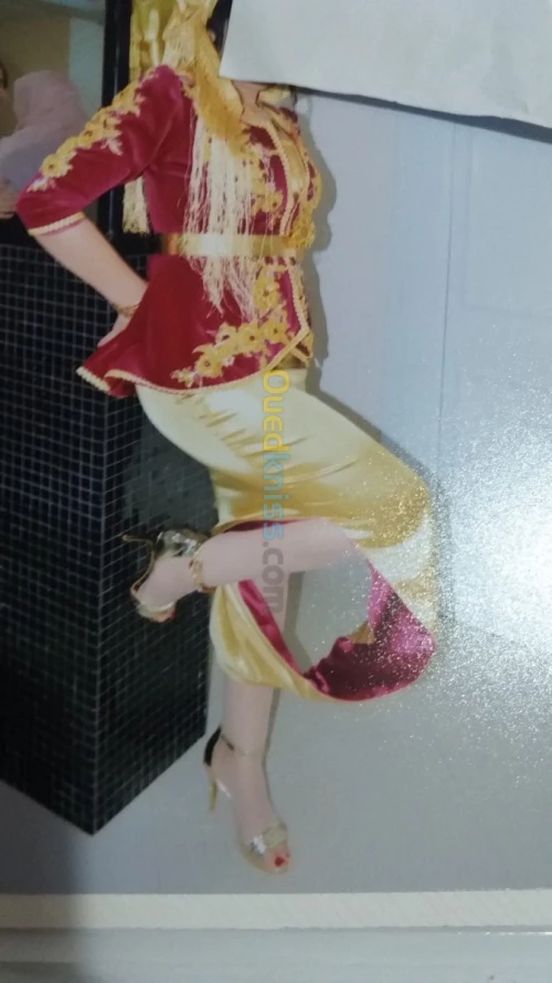 Location Mélange de tenues pour les fêtes 