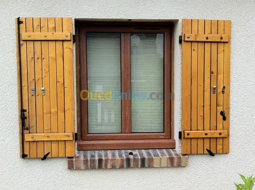 Ferrage Menuiserie De Bois à Domicile