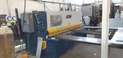 Guillotine  2.5m découpe 6mmm