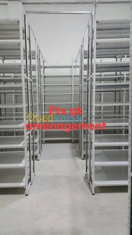 Rayonnage métallique 