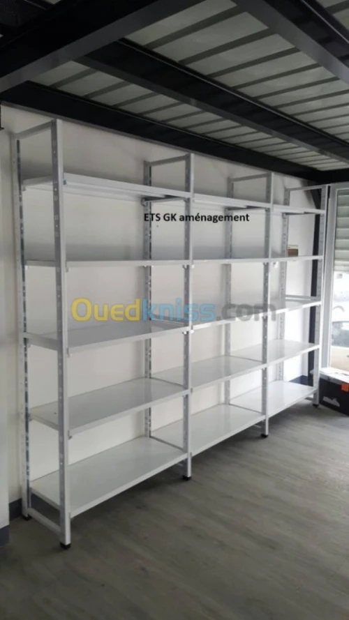 Rayonnage métallique 