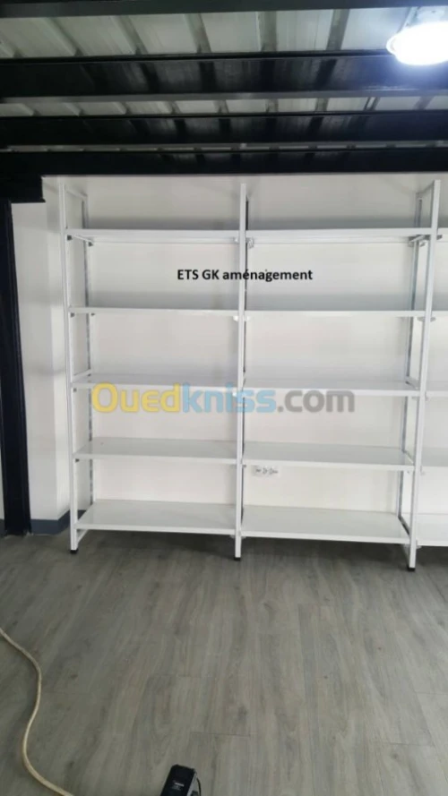 Rayonnage métallique 