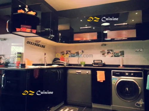 صنع مطابخ حسب الطلب وبكل انواع الخشب