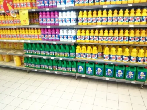 Produit de détergent et nettoyage