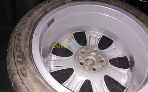 Jante alliage d'origine Atsra J 17pouces