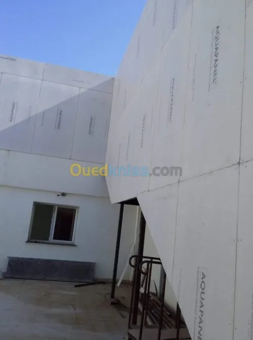 alucobonde et mûr rideau