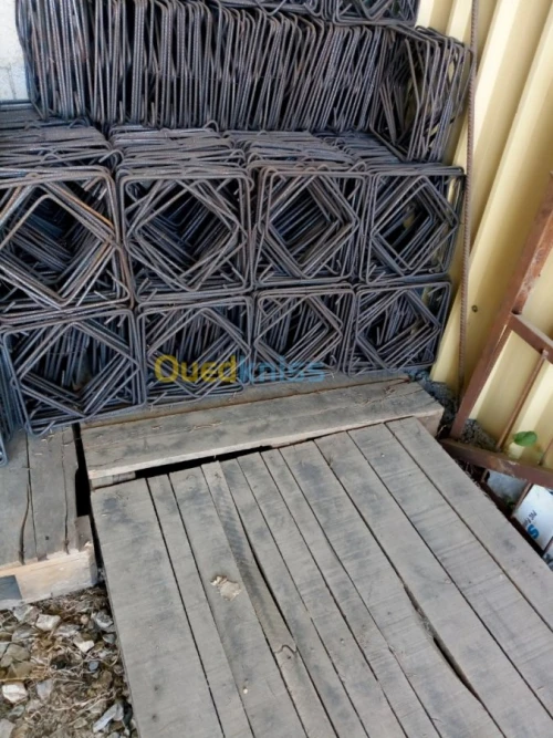 Façonnage métal rond béton.