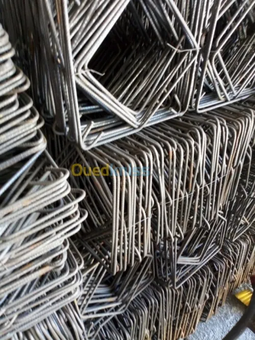 Façonnage métal rond béton.