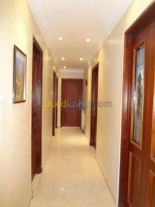 Location Appartement F4 Alger Said hamdine