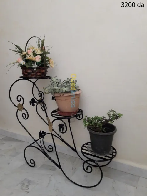 Supports pots