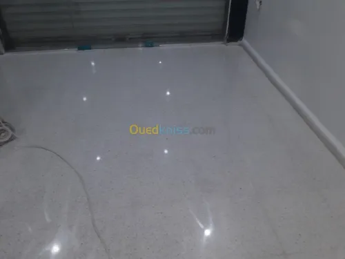 Poncage - lustrage et nettoyage 