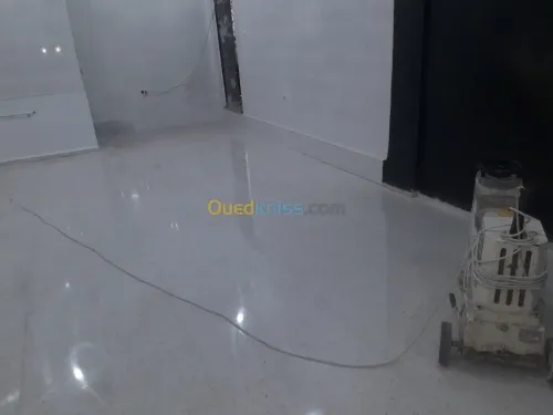 Poncage - lustrage et nettoyage 