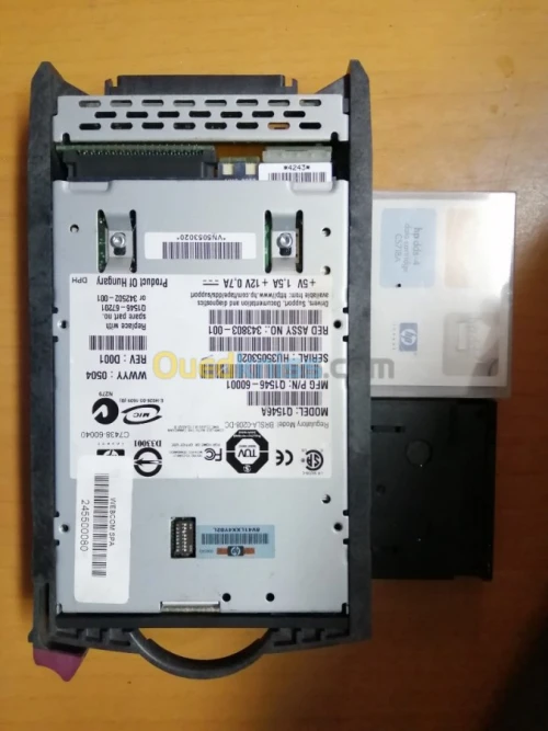 SCSI HP storageworks DAT40 DDS4