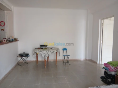 Location Appartement F3 Bejaia Beni ksila