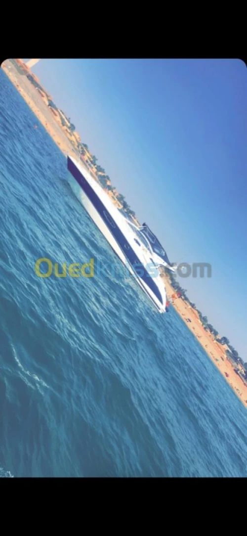 Location de bateaux et yacht de luxe 