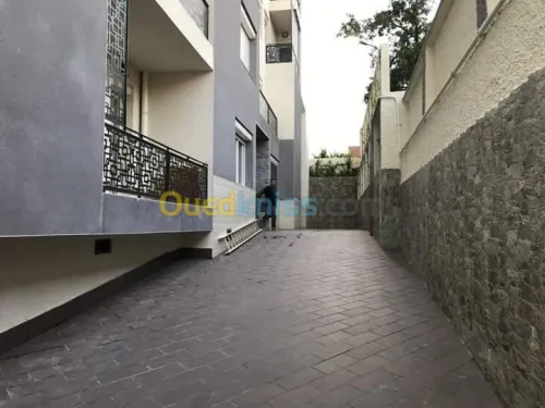 Location Appartement F4 Alger El biar