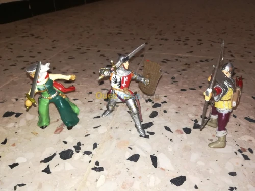 Figurines de guerriers 