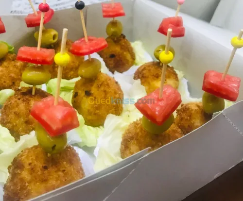 Gâteaux et les salés 