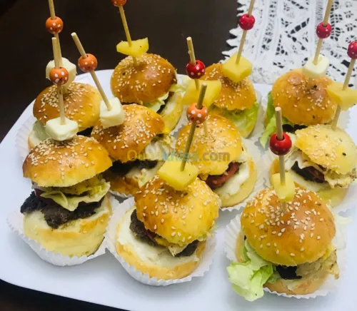 Gâteaux et les salés 