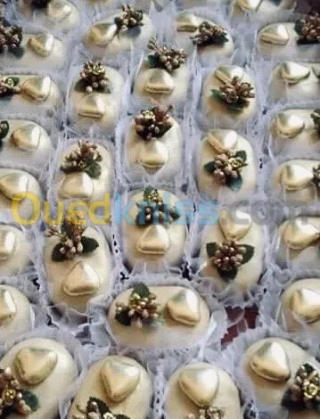 Gâteaux et les salés 